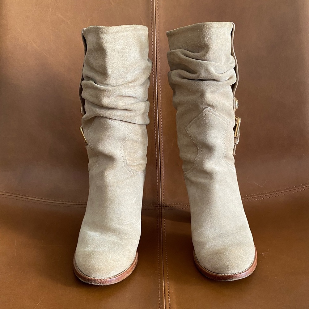 Louis Vuitton Safari Suede Booties - Picture 5 of 14